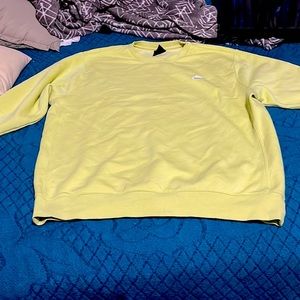 Nike crewneck